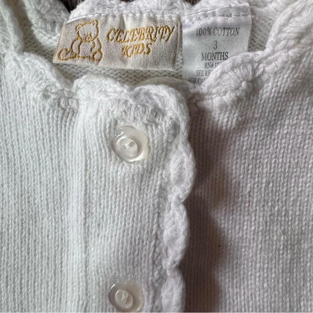 Vintage Celebrity Kids Baby Girl White Knit Cardigan Floral Embroidered 3 months - Picture 6 of 7